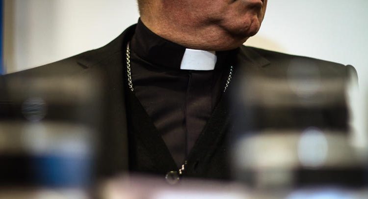  Sacerdote es investigado por presunto abuso sexual contra un menor en La Serena